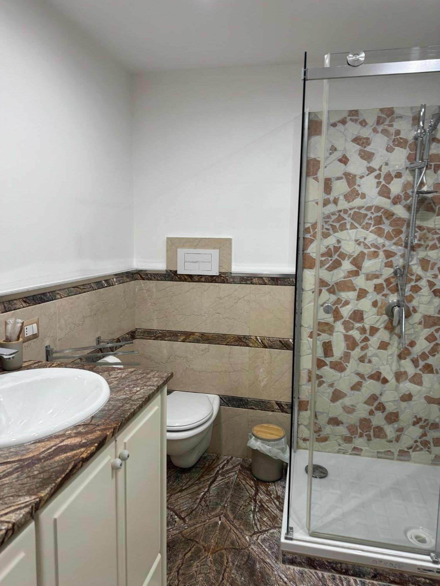 Bernini House Naples Hotel Bagian luar foto
